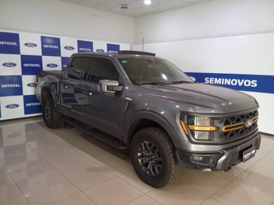 FORD F-150 5.0 V8 GASOLINA CD TREMOR FX4 AUTOMÁTICO FORD F-150 5.0 V8 GASOLINA CD TREMOR FX4 AUTOMÁTICO